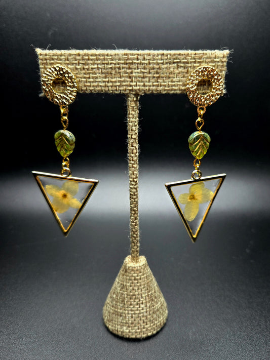 Festive gold colored earrings