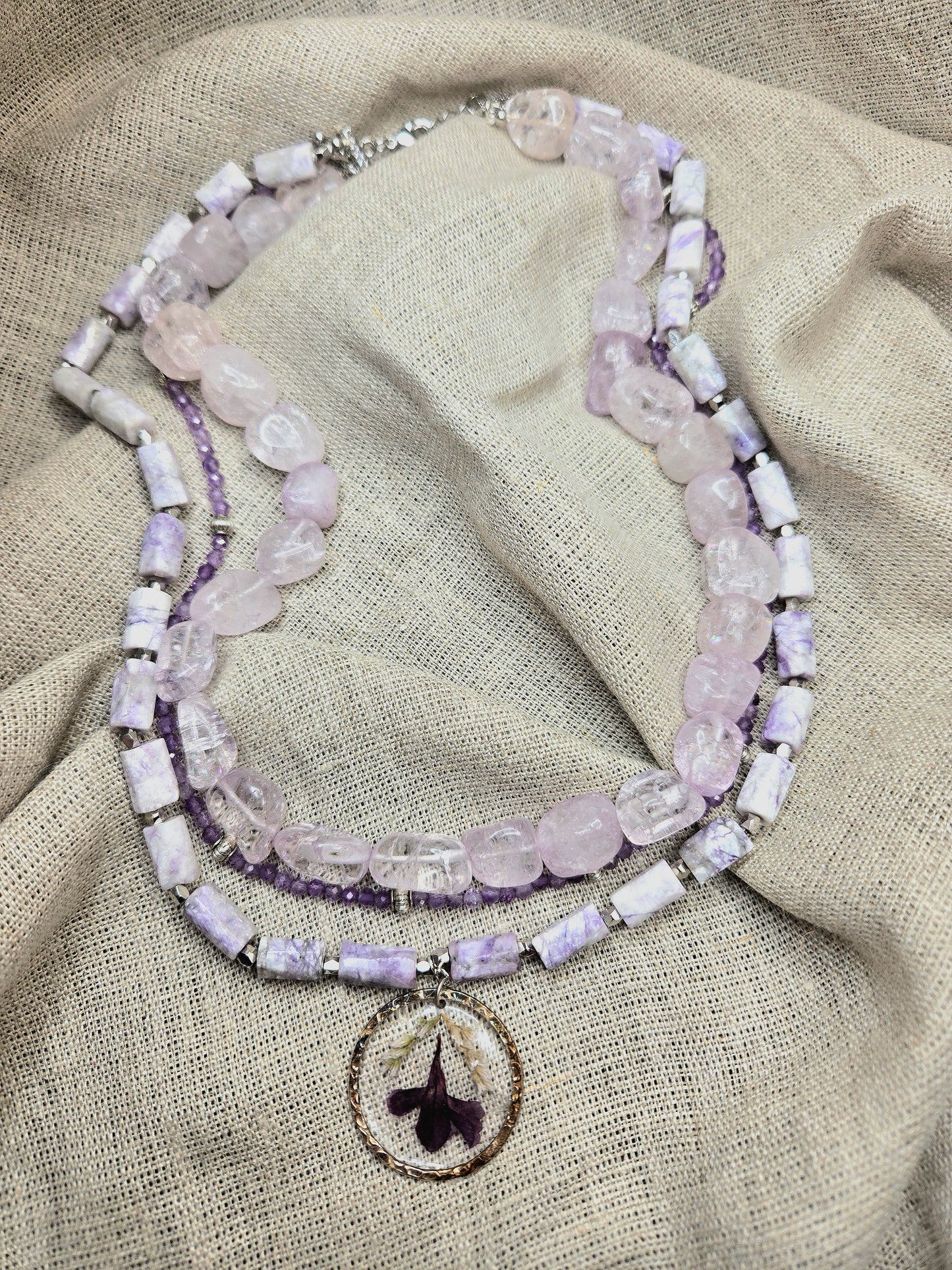 Three tier necklace in purple with silver details